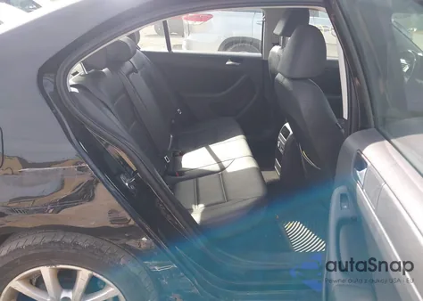 2012 Volkswagen Jetta 2.5L Se z USA, uszkodzony, nr VIN 3VWDP7AJ6CM451543